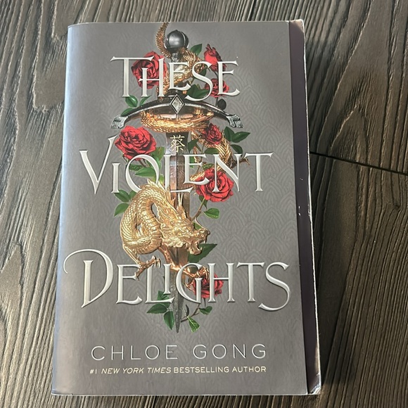 Chloe Gong “These Violent Delights series. Includes 2 hardcover, 2 paperback. - Picture 11 of 13